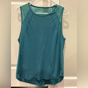 lululemon tank, NWOT, never worn